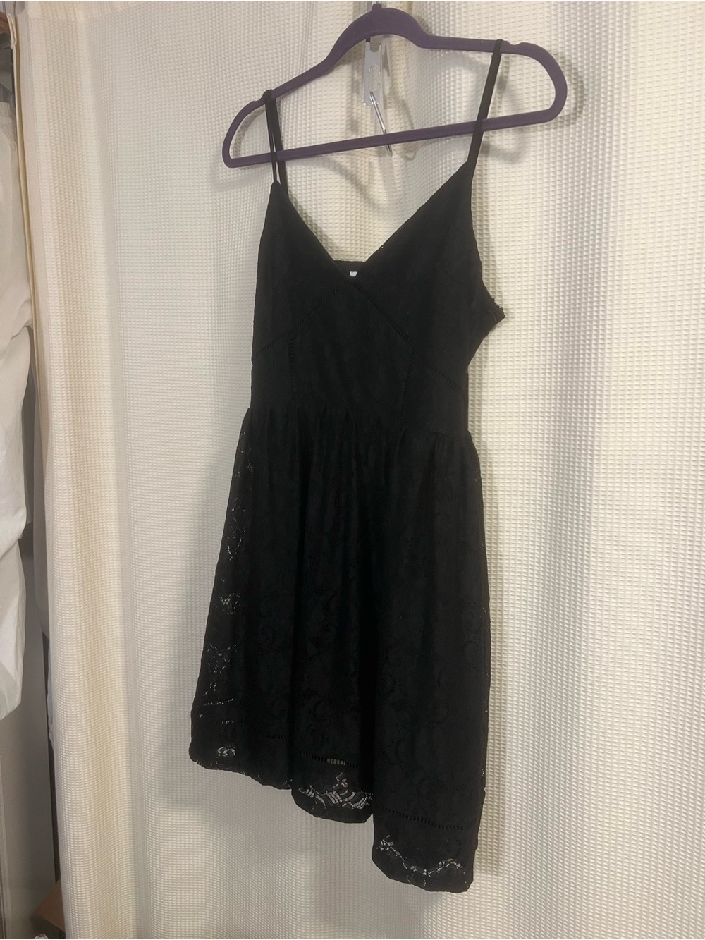 Black Lace Spaghetti-Strap Dress like new